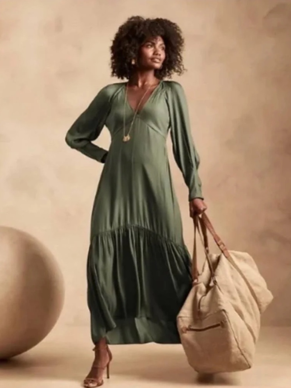 Banana Republic Olive V-Neck Long Sleeve Maxi Dress